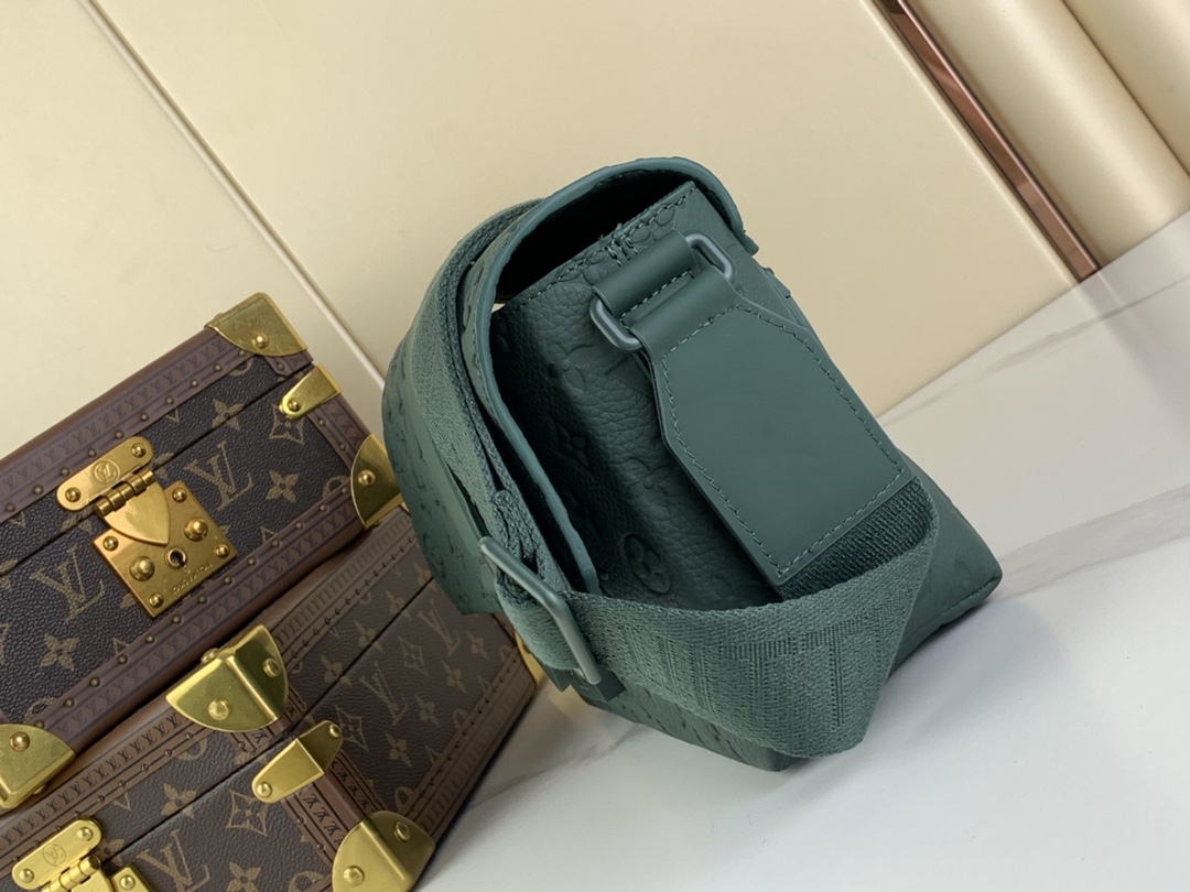 Louis Vuitton Satchel Bags